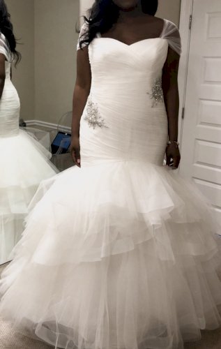 Custom Enzoani Ivan Wedding Dress