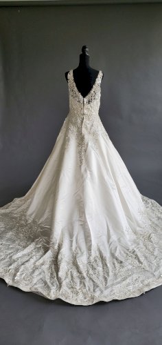 Ysa Makino A-Line Wedding Dress
