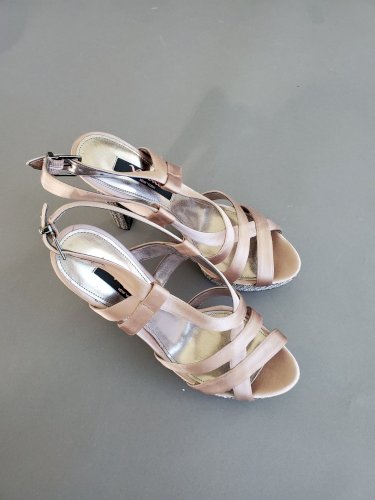 Nina Women's Latte Crystal Platform Sandals Size 7.5