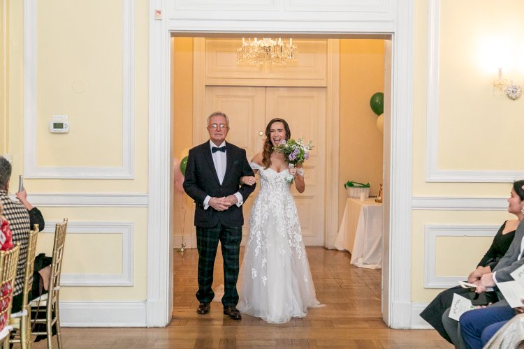 Size 2 Galina Signature Dress and Veil-glamorous yet lightweight dress! Discounted over 50%!!