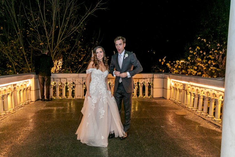 Size 2 Galina Signature Dress and Veil-glamorous yet lightweight dress! Discounted over 50%!!