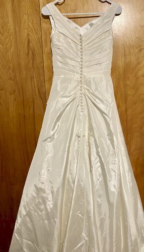 Augusta Jones Wedding Dress
